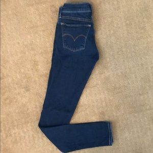 LEVIS 710 SUPER SKINNY